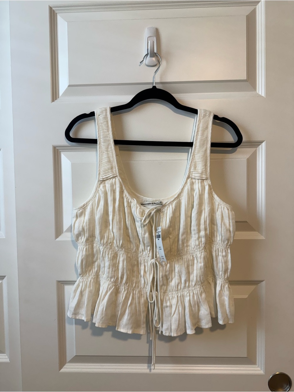 Abercrombie White Ruched Tie-Front Crop Tank - Picture 3 of 7